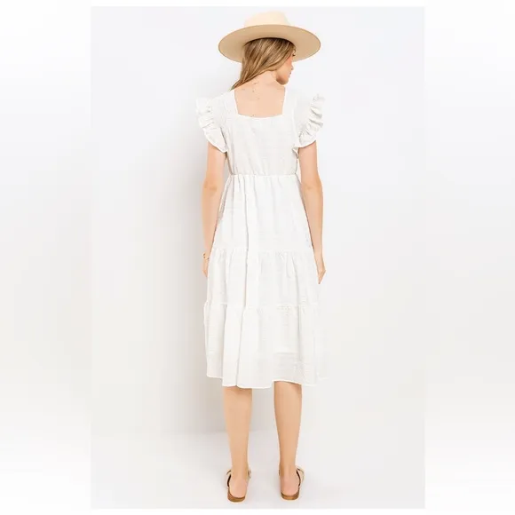 20 Beautiful Textured Tiered Ruffle Sleeve Midi Dress