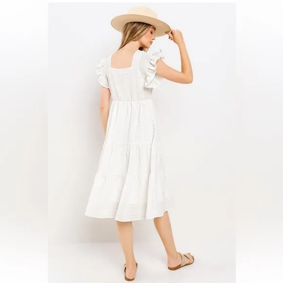 20 Beautiful Textured Tiered Ruffle Sleeve Midi Dress