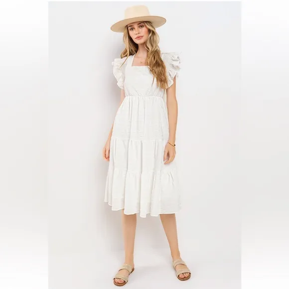20 Beautiful Textured Tiered Ruffle Sleeve Midi Dress