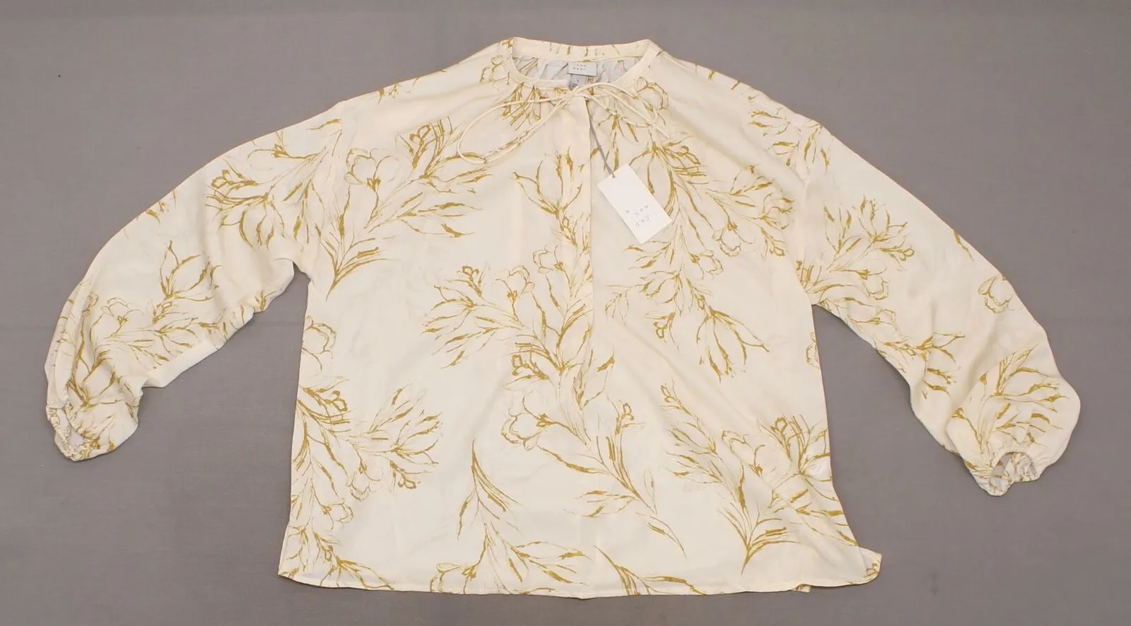 A New Day Floral Print Regular Fit Long Sleeve V-Neck Popover Blouse