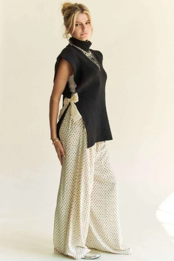 Black Turtleneck Sleeveless Knit Top