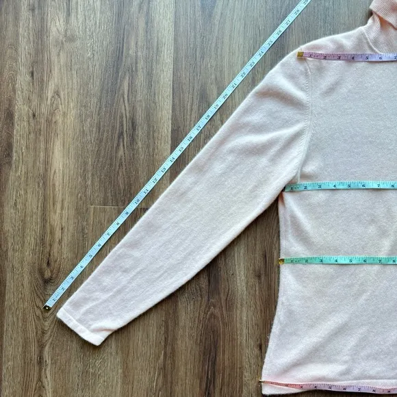 Charter Club Women's Cashmere Turtleneck Sweater Light Pink Size L
