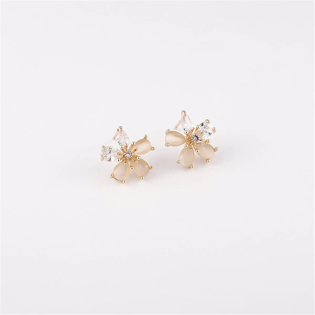 Crystal & Cats Eye Flower Stud Earrings