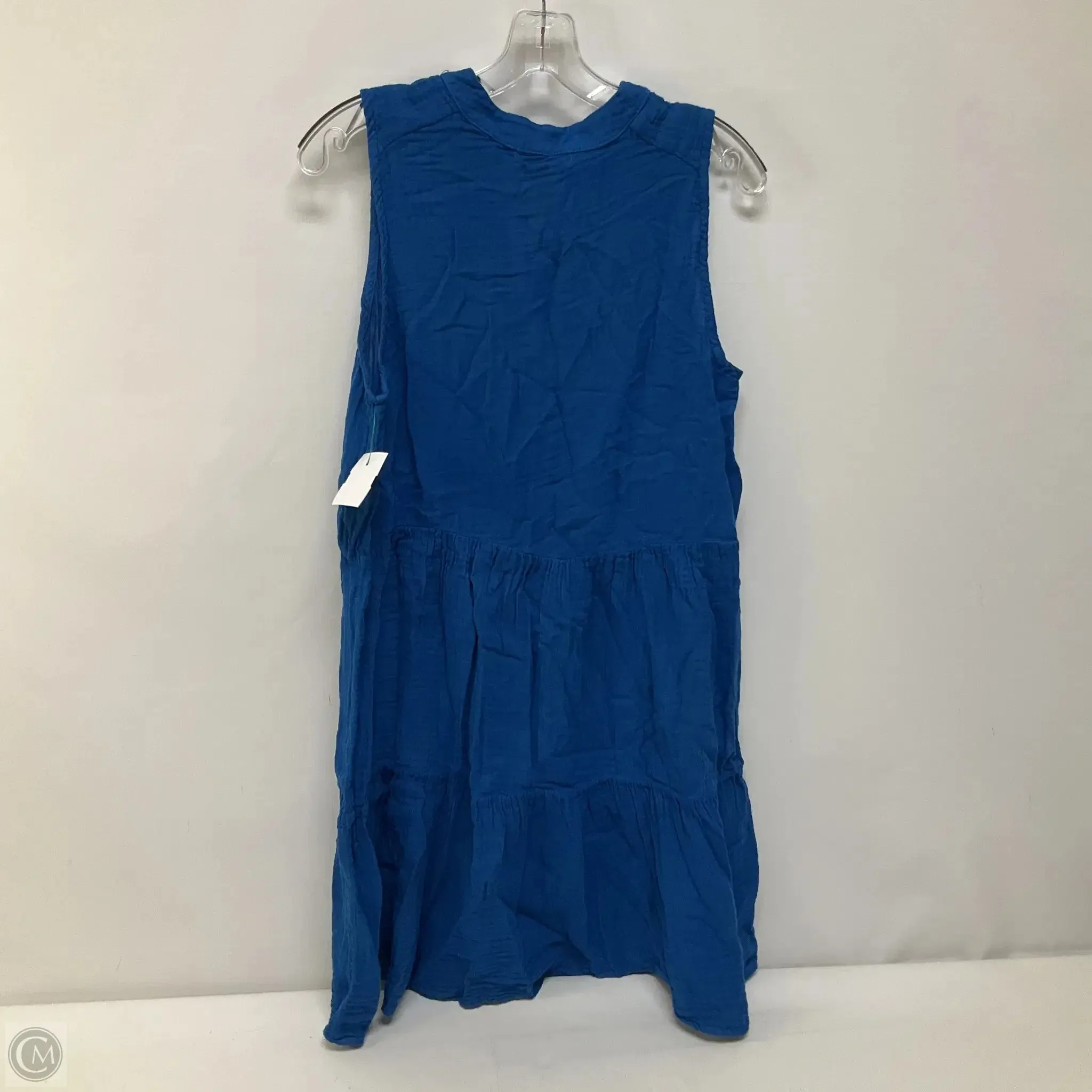 Dress Casual Short By Michael Stars In Blue, Size: M