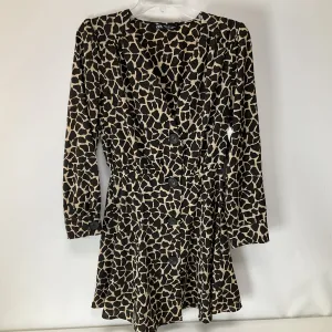 Dress Casual Short By Zara  Size: S
