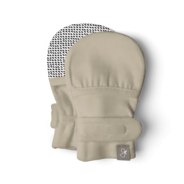 Goumi Scratch Mitts