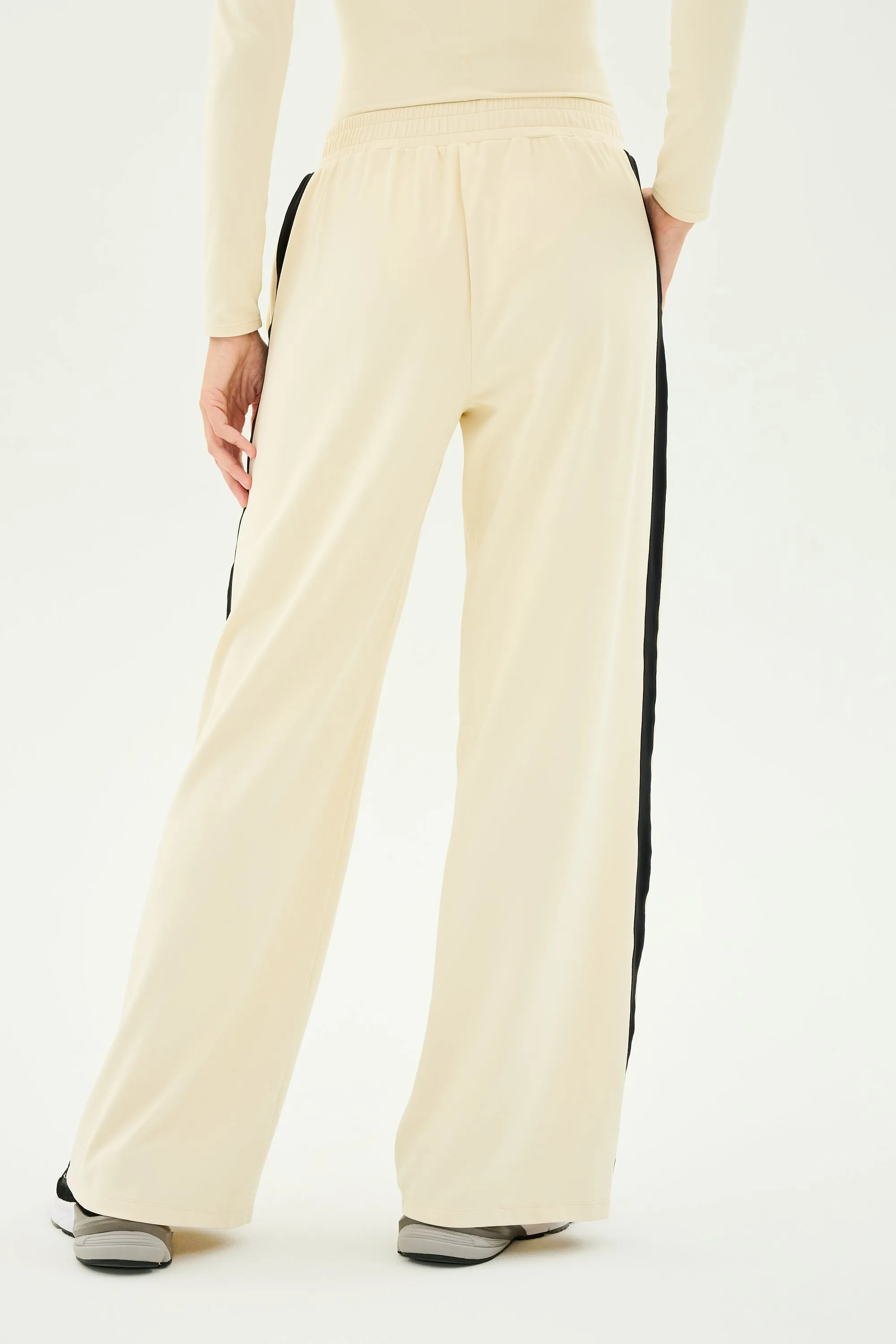 Luca Airweight Trouser with Stripe - Creme/Black
