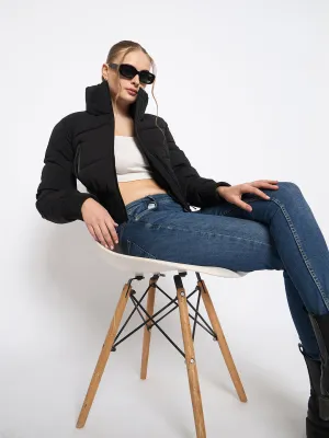Madame Rib Detailed Elasticated Waist Black Quilted Crop Jacket