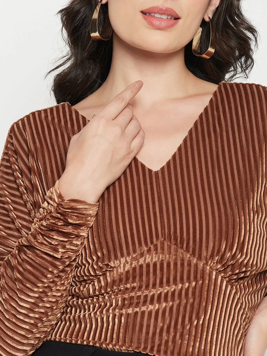 Madame Tanâ Striped Crop Top