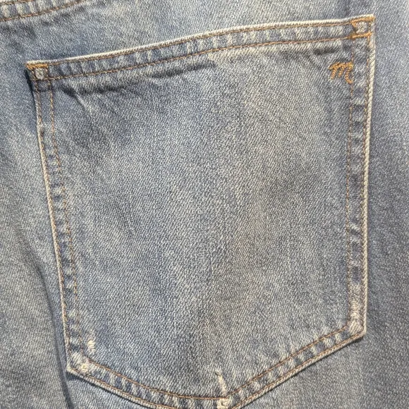 Madewell - Distressed Vintage Perfect Jean - Size 32