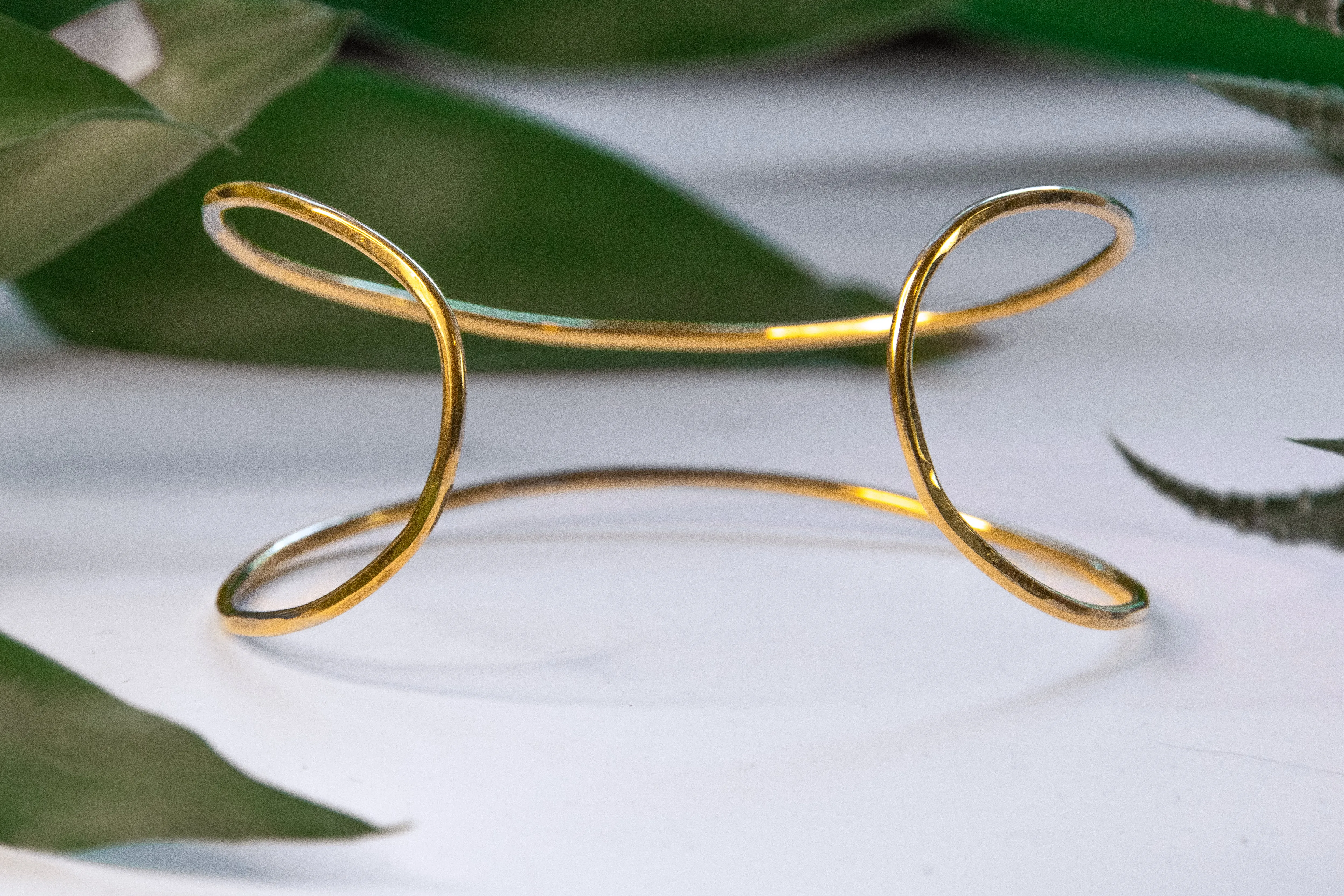Mobius Bracelet Gold