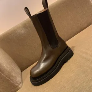 New Winter Boots Ladies Black Boots Chelsea Boots Women Slip on Bota Feminina Platfrom Botas Mujer Short Boots Gladiator Boots