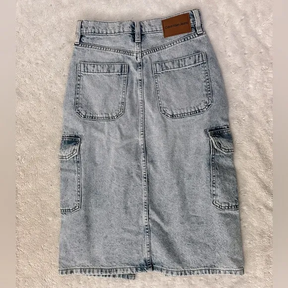 NWT- Calvin Klein Jeans Denim High-Rise Cargo Midi Skirt
