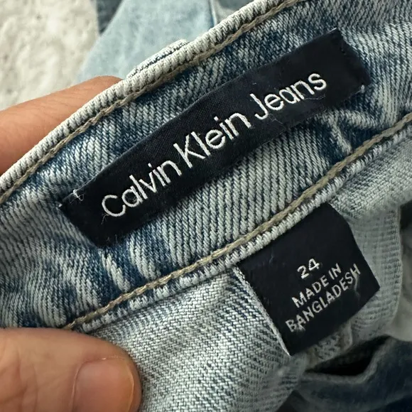 NWT- Calvin Klein Jeans Denim High-Rise Cargo Midi Skirt