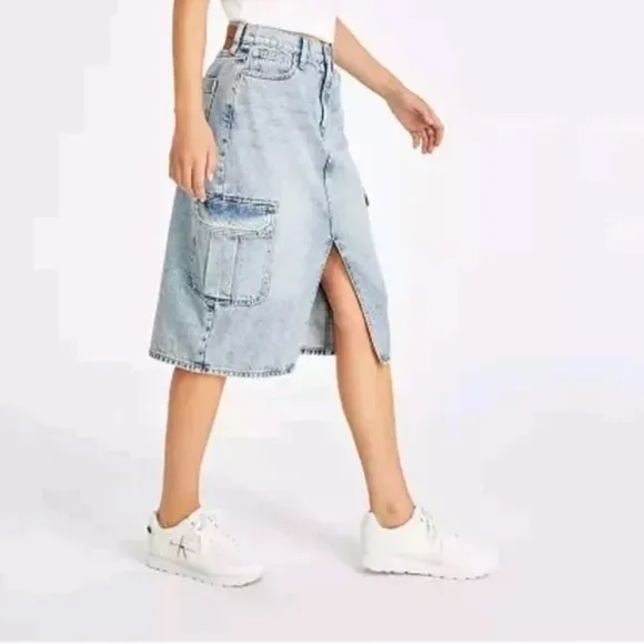 NWT- Calvin Klein Jeans Denim High-Rise Cargo Midi Skirt