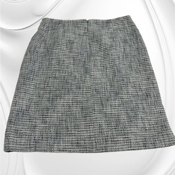 NWT-Calvin Klein Women's Tweed Pencil Skirt