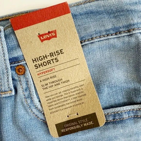 NWT Levi's High Rise Blue Jean Shorts High-Waisted Cut-Off