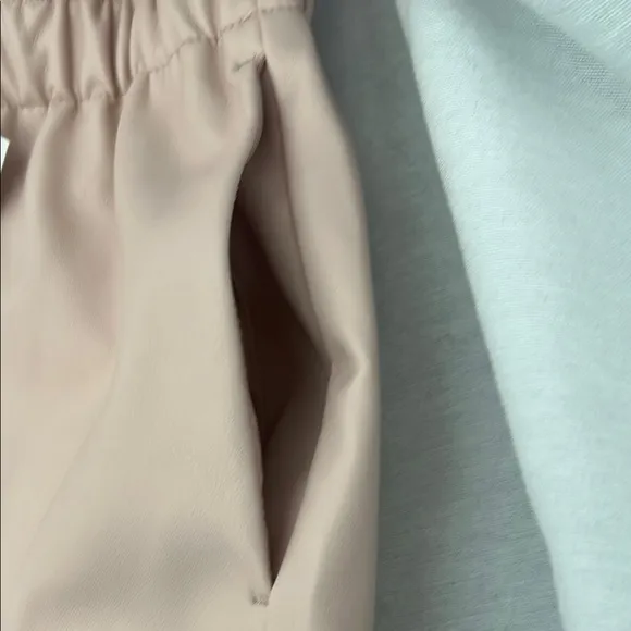 NWT- Steve Madden Women's Blush Color Vegan Leather Shorts