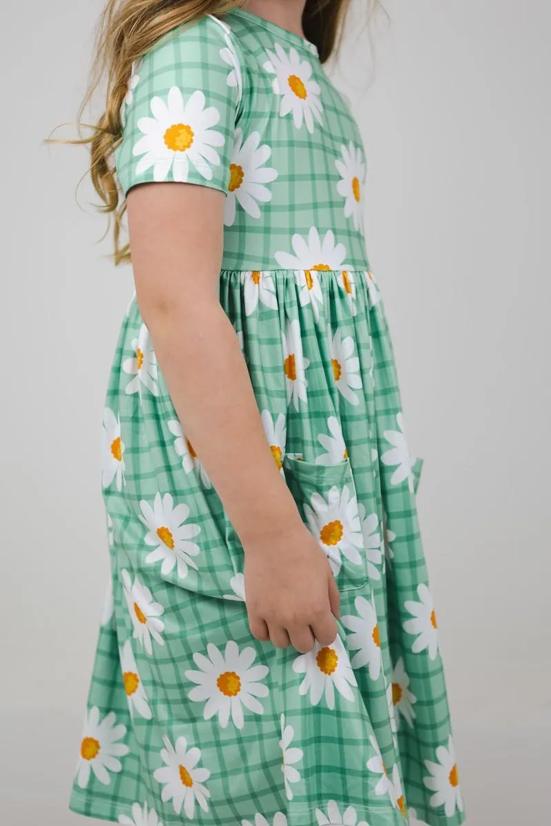 Off the Grid S/S Pocket Twirl Dress