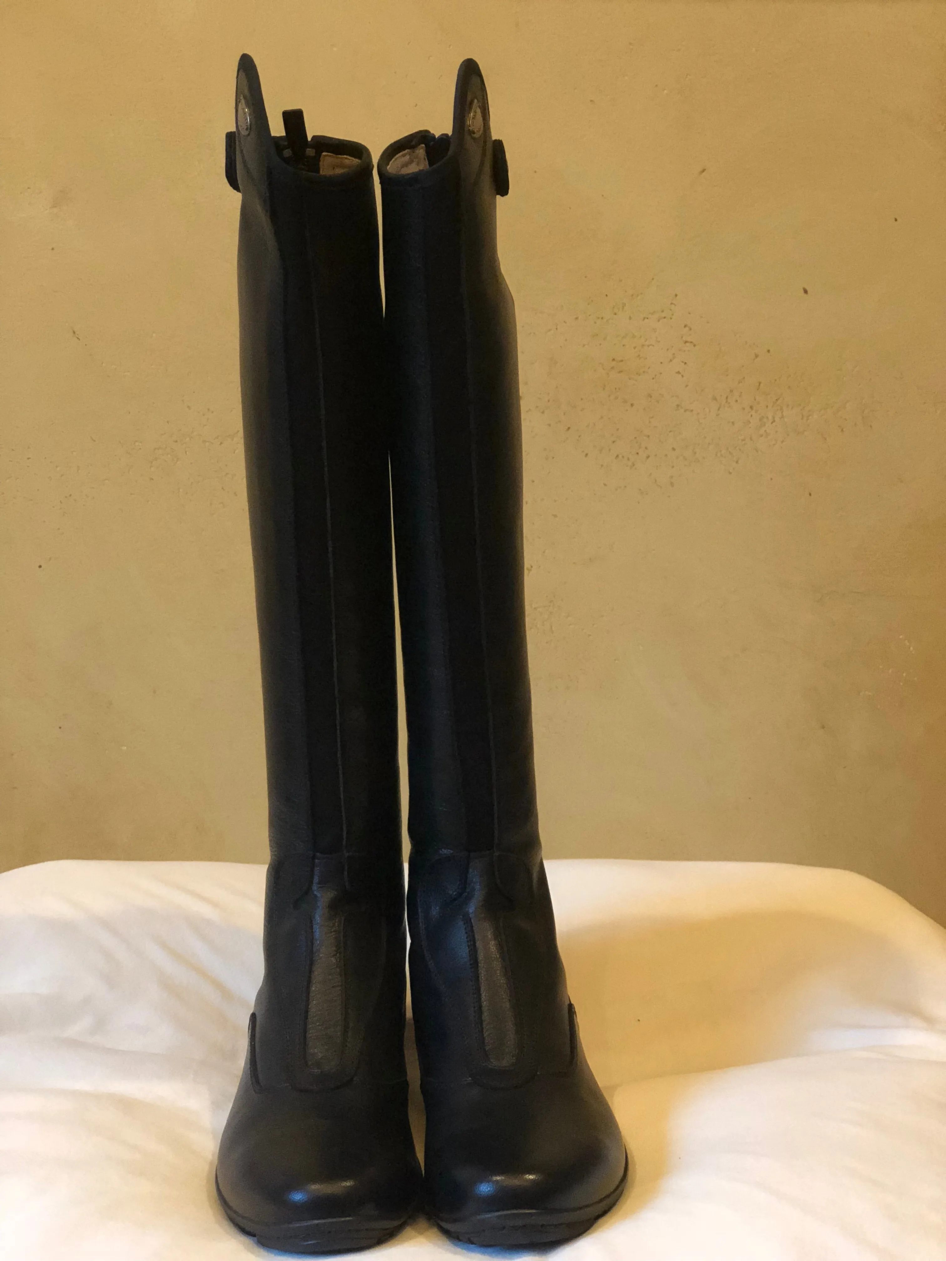 Parlanti K Boots, Size 42 S  - Full Buffalo - New In Box