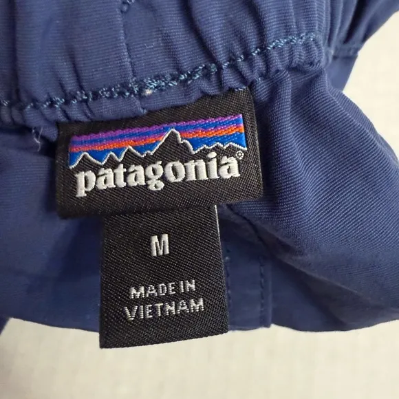 PATAGONIA BARELY BAGGIES SHORTS NAVY SHORTS M