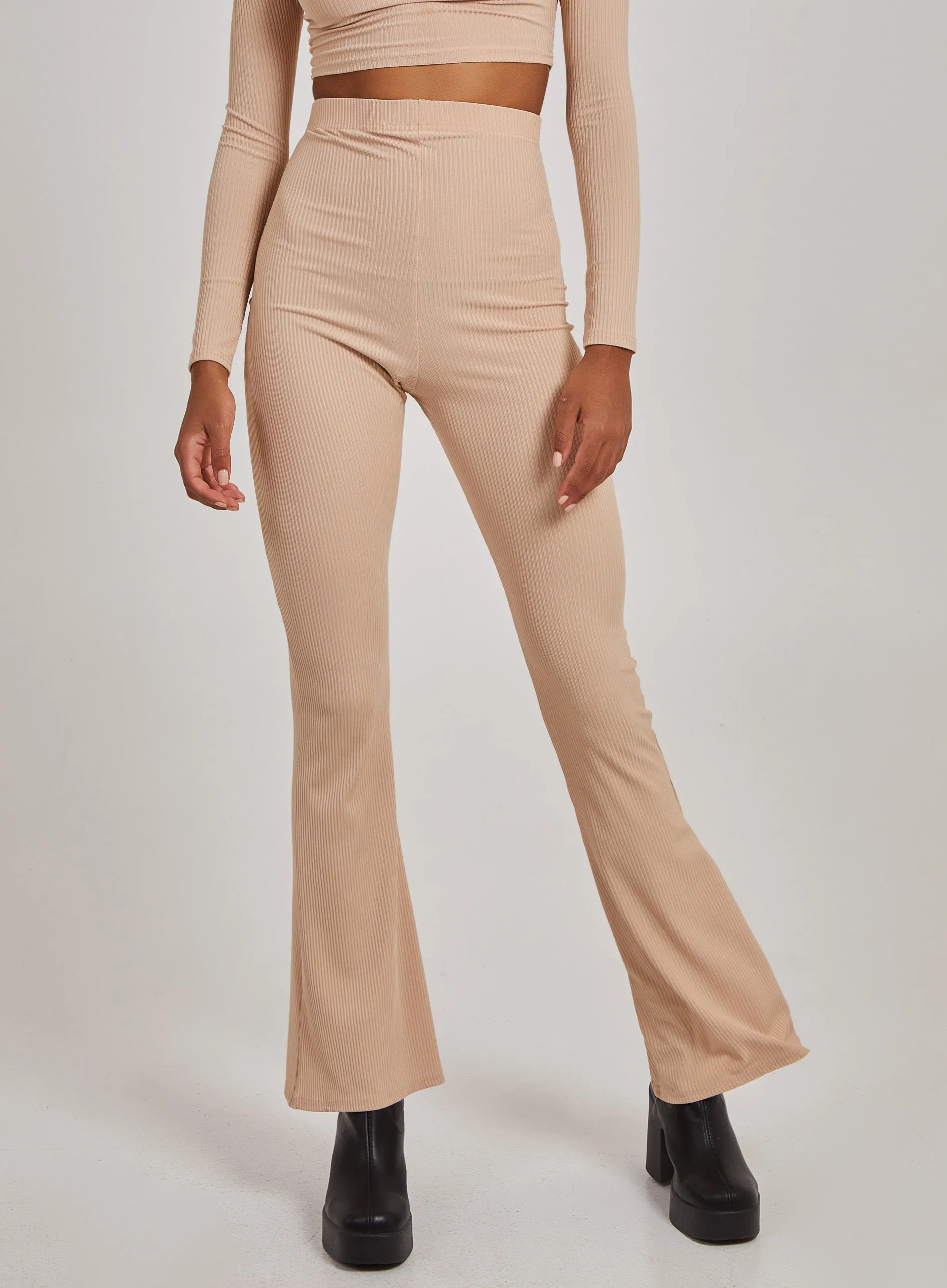 Ribbed Flare Trousers