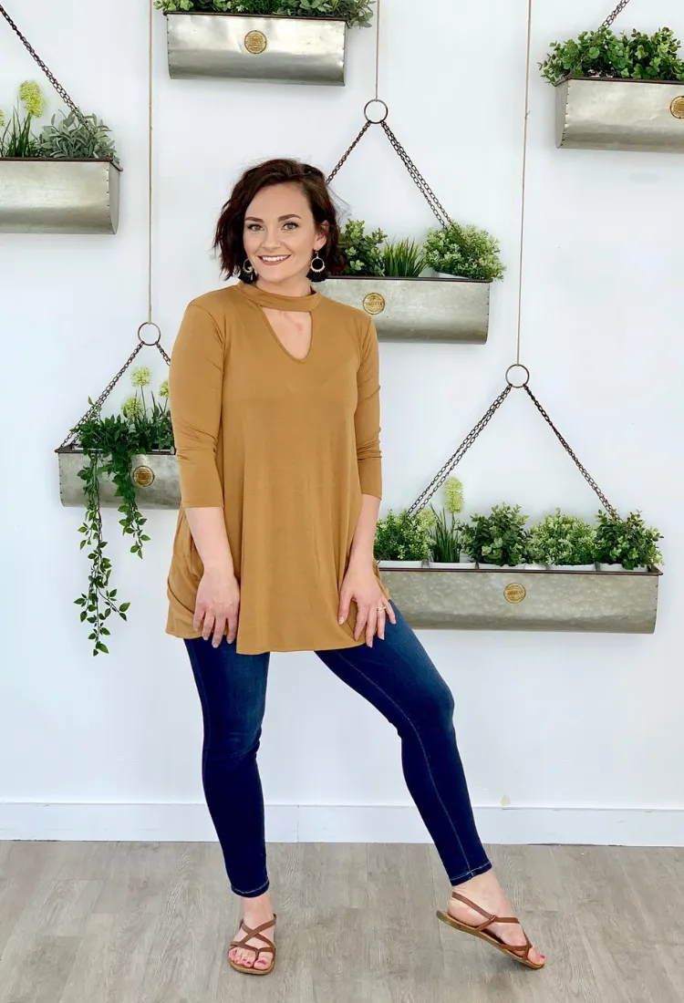 Ruby Choker Top-Final Sale