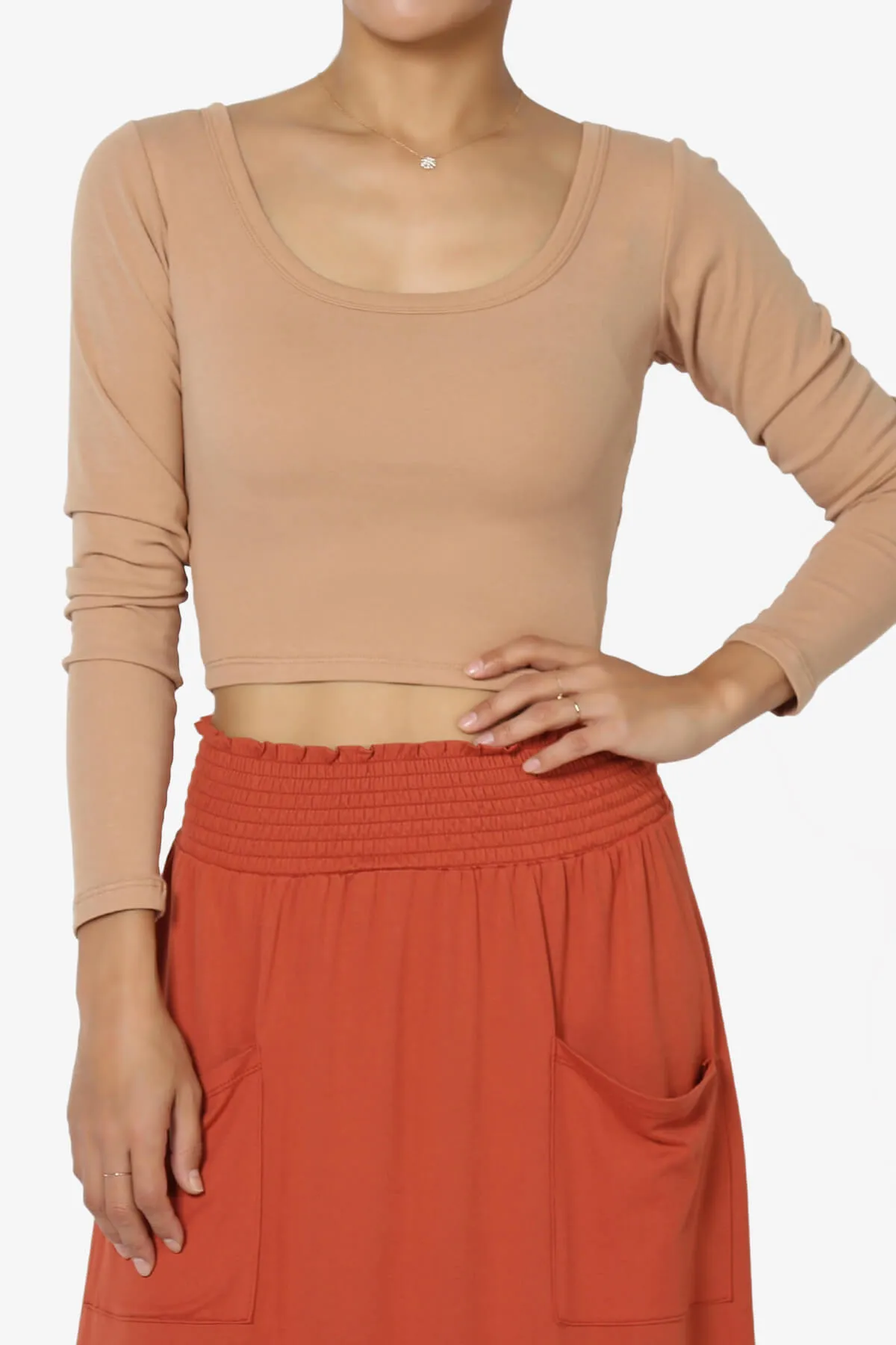 Solly Scoop Neck Long Sleeve Crop T-Shirt