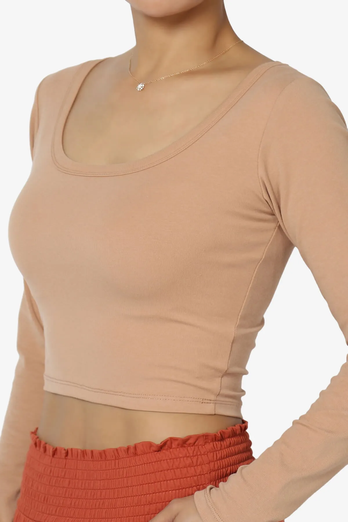 Solly Scoop Neck Long Sleeve Crop T-Shirt