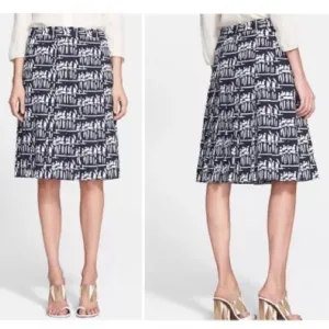 Tory Burch Womans Skirt Size 0 Navy Blue Figurines Pleated Stretch Poplin Cotton