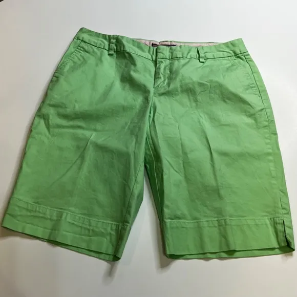 Vineyard Vines Straight Casual Dress Bermuda Shorts Size 10