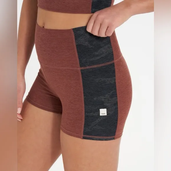 VUORI Aspire Elevation Shorty | Cedar Heather High-Waisted Shorts Size Small