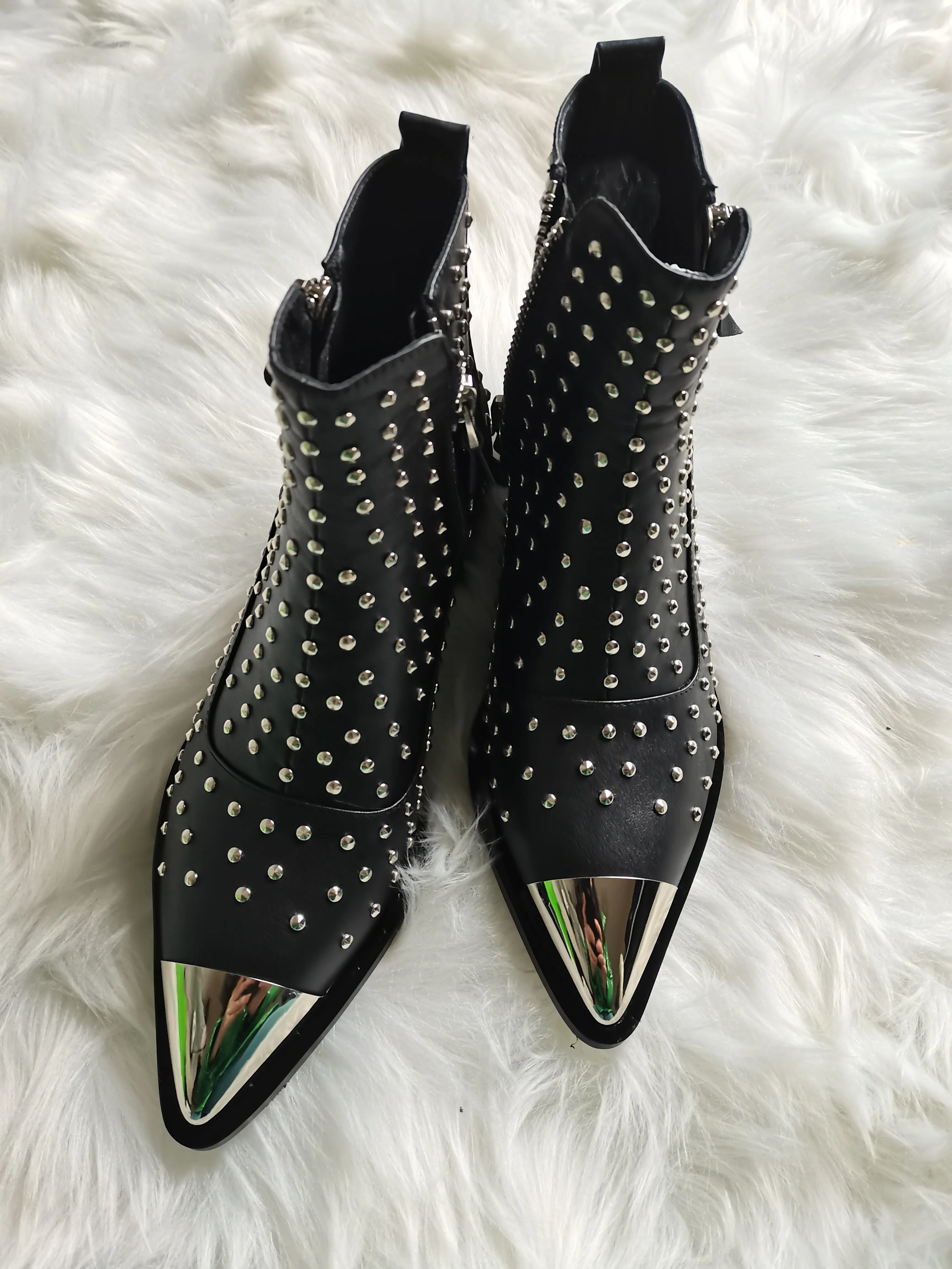Women Genuine Leather Zipper Rivets Punk Ankle Boots